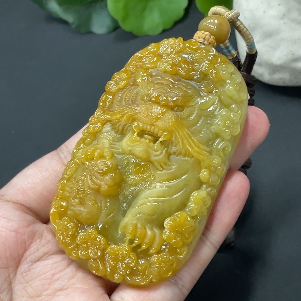 Myanmar jade pendant Grade a jadeite Zodiac tiger翡翠玉掛件生肖老虎